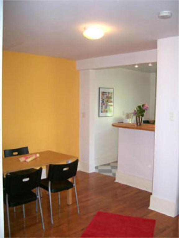 Absolute 1000 Islands Monthly Suites Gananoque Habitación foto